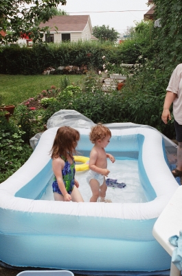 Alex and Zoe in Pool June 2005