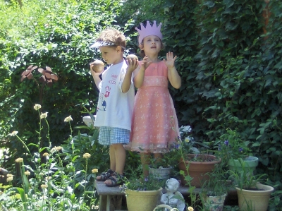 Zoe and Alex on the garden stage 2007